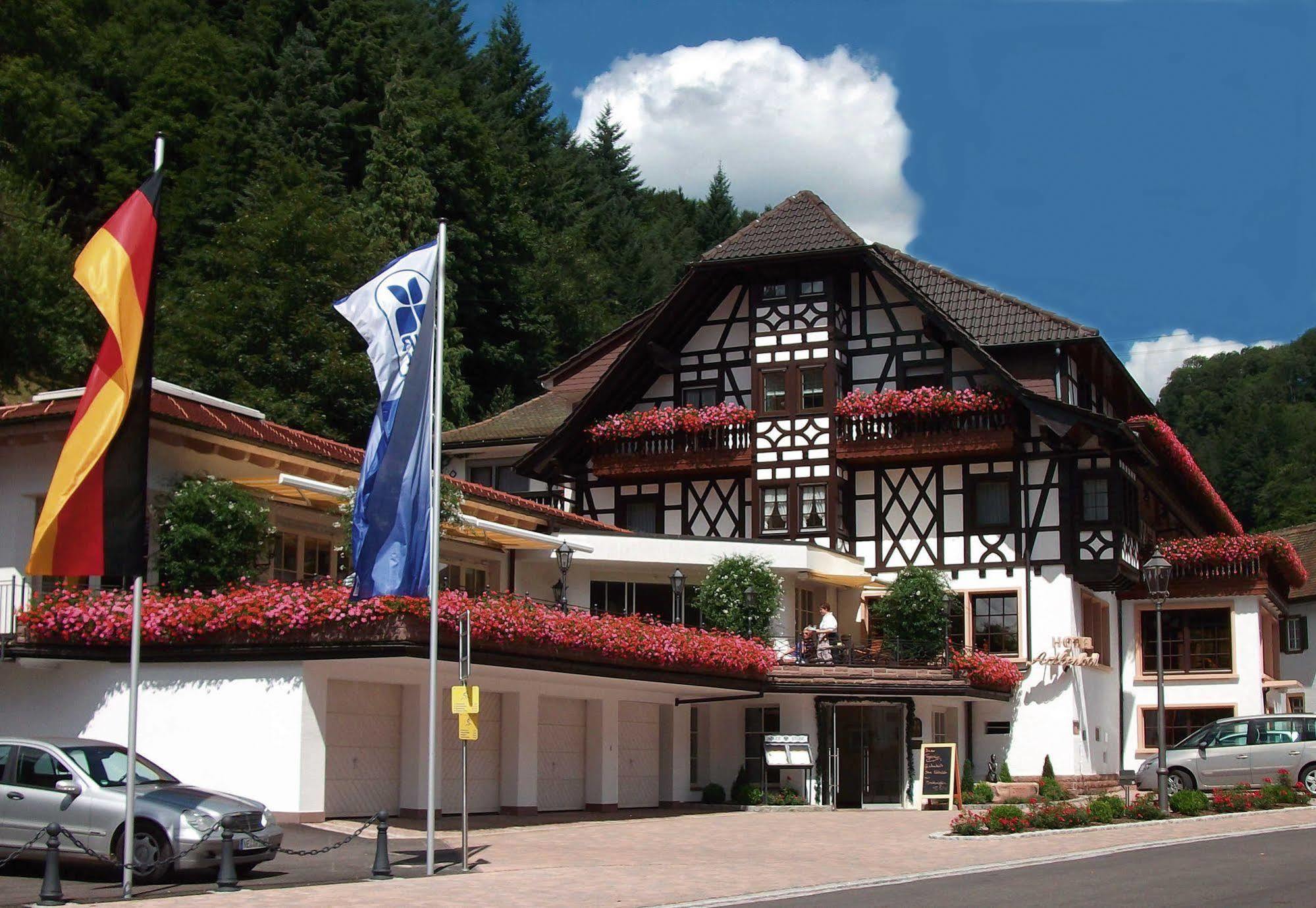 Flair Hotel Adlerbad Бад-Петерсталь-Ґрісбах Екстер'єр фото